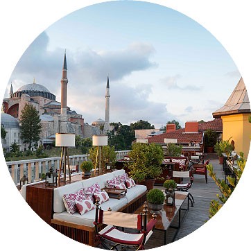 <p>
	Four Seasons Hotel<br />
	Istanbul in Sultanahmet</p>
