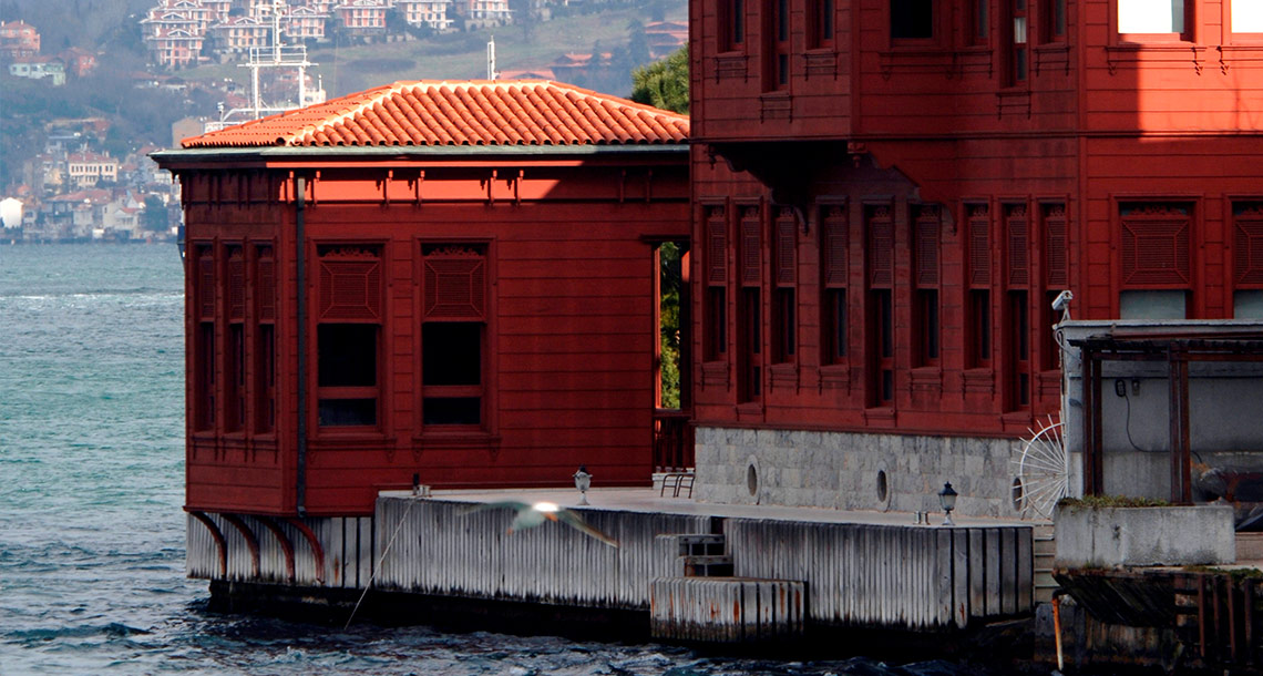 Ottoman Yalı on the Bosphorus