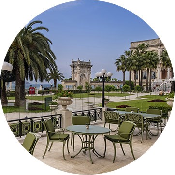 <p>
	Ciragan Palace<br />
	Kempinski</p>
